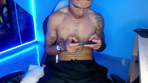 master_black777 online show from February 2026 11:32:01 PM