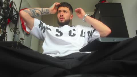 steven  online show from January 2025 03:40:02 PM