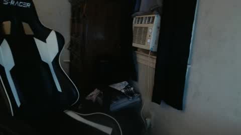 Snapshot of masterbatemike1 chatting on May 2026 08:44:02 AM MasterbateMike online show from May 2026 08:44:02 AM