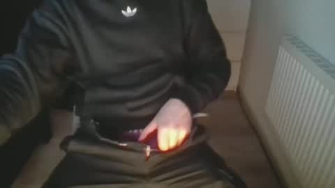 Snapshot of masterjepp92 chatting on March 2025 10:45:02 PM masterjepp92 online show from March 2025 10:45:02 PM