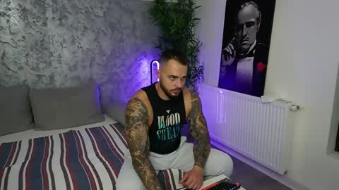 masterkingmuscle online show from November 2025 10:54:02 PM