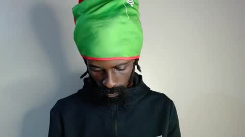 Marl online show from October 2025 02:53:01 AM