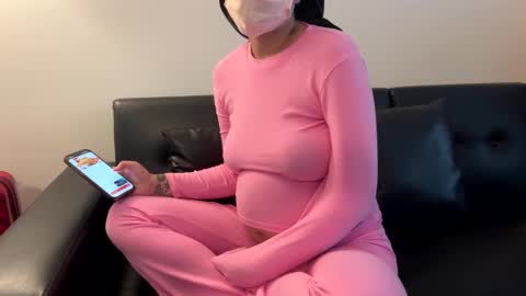 Snapshot of masturbatingmariamiller chatting on October 2025 07:42:02 PM masturbatingmariamiller online show from October 2025 07:42:02 PM