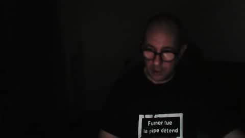 Snapshot of mat11efou chatting on December 2025 06:59:02 PM mat11efou online show from December 2025 06:59:02 PM