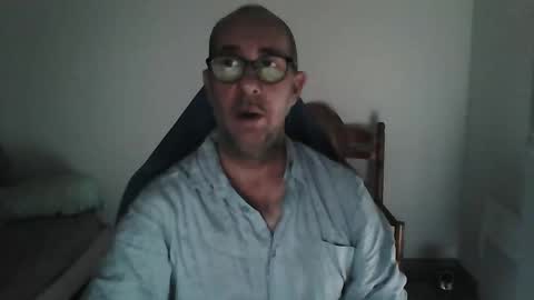 Snapshot of mat11efou chatting on December 2025 02:47:02 PM mat11efou online show from December 2025 02:47:02 PM