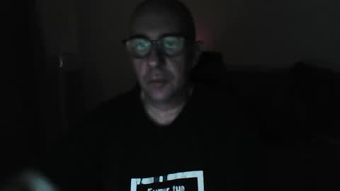 Snapshot of mat11efou chatting on January 2026 12:35:01 AM mat11efou online show from January 2026 12:35:01 AM