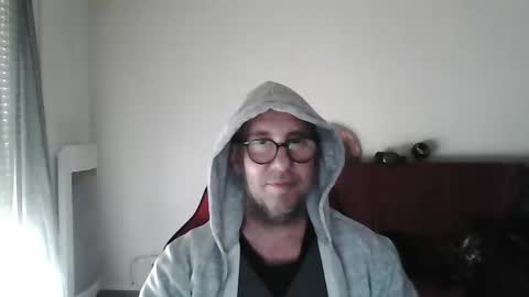 mat11efou online show from May 2026 11:28:02 AM