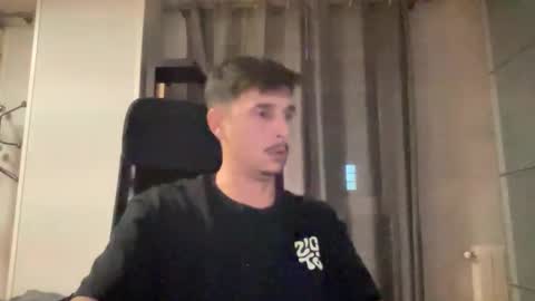 Aaron online show from September 2025 09:17:02 PM