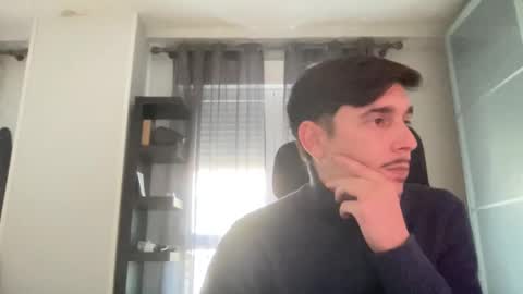 Snapshot of matahavi chatting on January 2026 03:26:01 PM Aaron online show from January 2026 03:26:01 PM