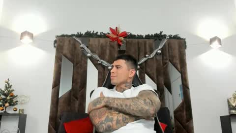 mateo_dilucajs1 online show from December 2025 08:16:02 PM