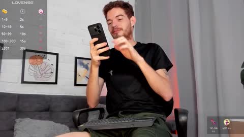 MATEO HUNTER online show from November 2025 03:38:02 AM