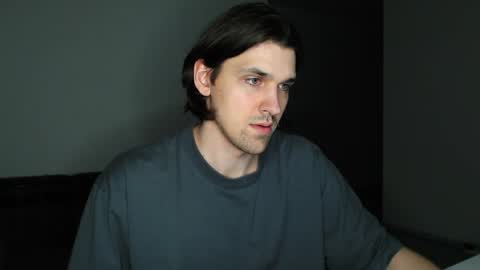 mateo_zeus online show from April 2026 12:53:01 AM