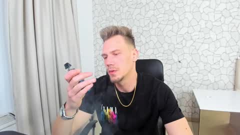 MateoBenjamin online show from February 2025 07:09:01 PM