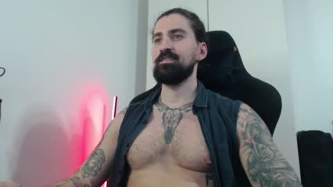 Snapshot of mateohalifa chatting on December 2025 02:15:01 PM mateohalifa online show from December 2025 02:15:01 PM