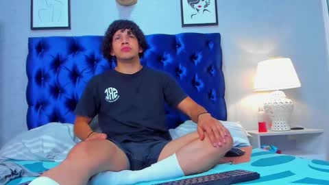 MATEO KING online show from March 2025 03:24:01 AM