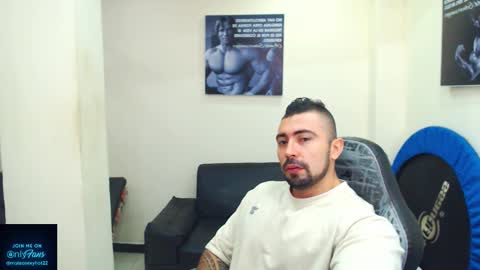 Mateo online show from October 2025 03:01:01 PM