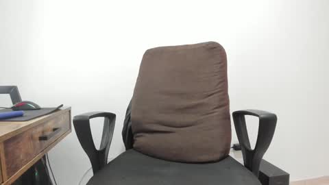 Matheus     online show from January 2025 10:29:02 PM