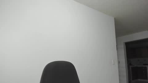 Matheus     online show from September 2025 04:23:01 AM