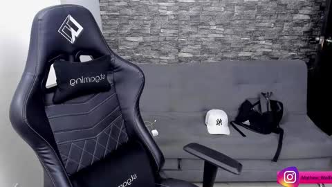 Mathew Independent model online show from February 2026 03:48:01 AM