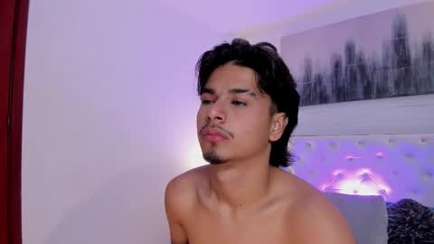 Snapshot of mathewadams chatting on October 2025 06:52:02 PM Mathew online show from October 2025 06:52:02 PM