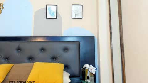 mathewboy2 online show from April 2026 11:47:02 AM