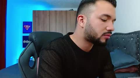 Snapshot of mathewhot3 chatting on November 2025 04:01:02 AM mathewhot3 online show from November 2025 04:01:02 AM