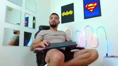 Snapshot of mathewhot3 chatting on November 2025 06:03:01 AM mathewhot3 online show from November 2025 06:03:01 AM