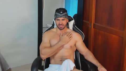 Snapshot of mathews_smith chatting on October 2025 01:14:01 PM mathews_smith online show from October 2025 01:14:01 PM