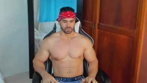 Snapshot of mathews_smith chatting on December 2025 12:10:01 PM mathews_smith online show from December 2025 12:10:01 PM