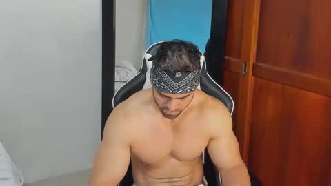 Snapshot of mathews_smith chatting on December 2025 11:25:02 AM mathews_smith online show from December 2025 11:25:02 AM