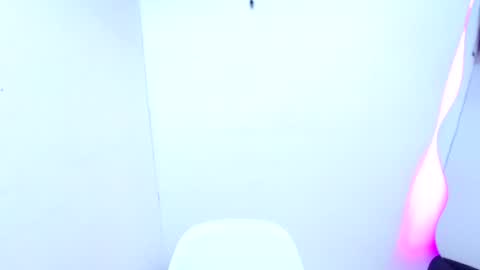 Mati04 online show from May 2026 08:49:02 PM