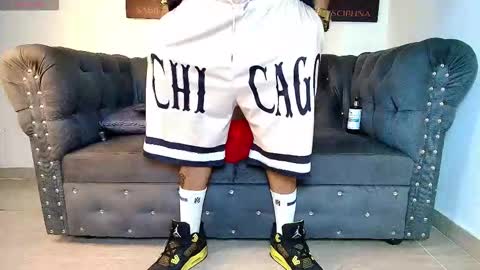  MATIAS COSTA  online show from November 2025 03:00:01 PM