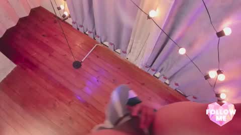 Mati  online show from November 2025 03:49:01 AM