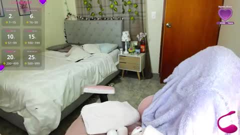 Snapshot of matilde27 chatting on February 2026 10:58:02 PM Daniela online show from February 2026 10:58:02 PM