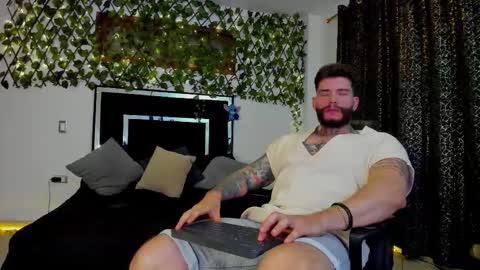 Snapshot of matius_foxtter chatting on October 2025 02:30:01 AM matius foxter online show from October 2025 02:30:01 AM