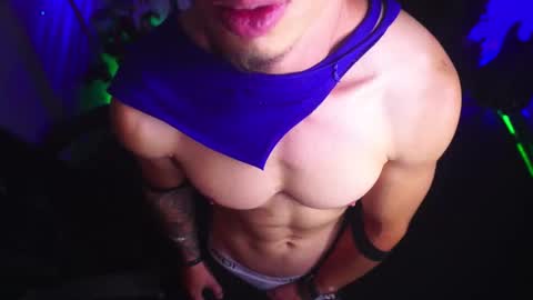 Snapshot of matiusdf chatting on December 2025 01:29:01 PM matius online show from December 2025 01:29:01 PM