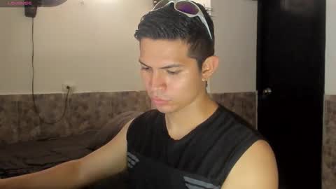 Matt Coom Independent model online show from September 2025 04:39:02 PM