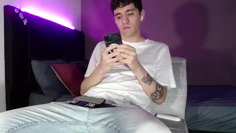 ---Matteo--- online show from February 2026 02:08:02 AM