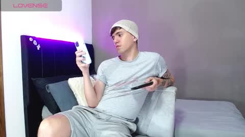 ---Matteo--- online show from March 2026 11:00:02 PM