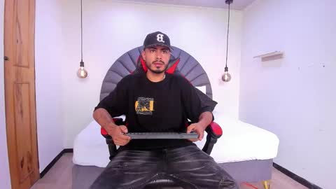 Matthew online show from February 2026 07:41:02 PM