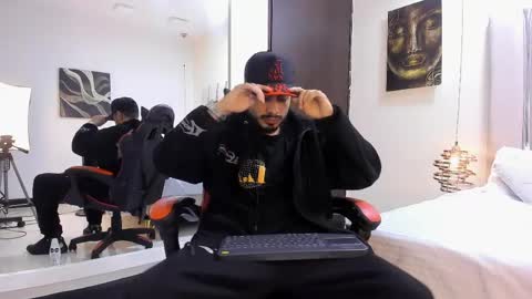 Matthew online show from April 2026 01:43:02 AM