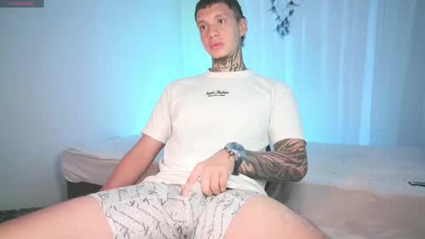 Snapshot of matthewjones1 chatting on February 2025 12:05:02 PM Matt online show from February 2025 12:05:02 PM