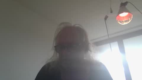 Snapshot of matthy60 chatting on October 2025 10:16:02 AM Matthias online show from October 2025 10:16:02 AM