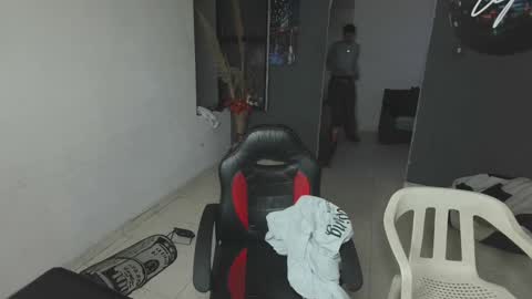 Snapshot of mattias_dantee chatting on February 2025 02:29:02 AM mattias online show from February 2025 02:29:02 AM