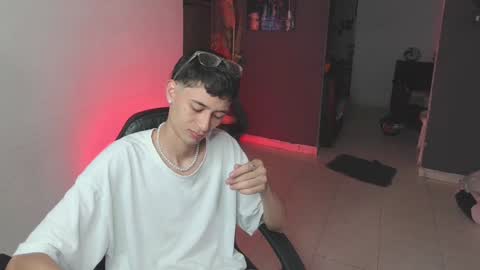 Snapshot of mattias_dantee chatting on February 2025 08:31:01 PM mattias online show from February 2025 08:31:01 PM