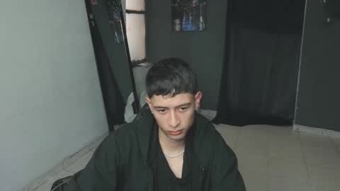 mattias     online show from February 2025 05:40:01 PM