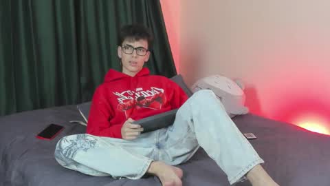 Snapshot of mattideluca chatting on December 2025 04:17:01 AM Matti online show from December 2025 04:17:01 AM