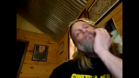 mattman82666 online show from January 2025 04:01:02 AM