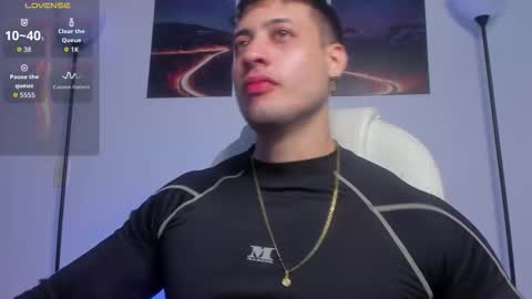 mattsaill_ online show from October 2025 01:15:02 PM