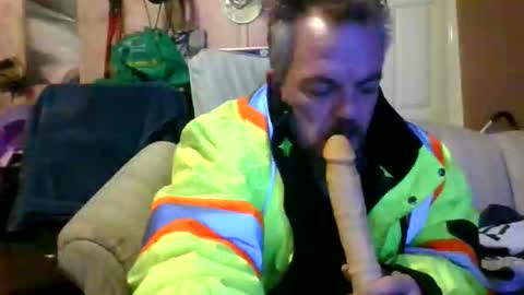 Snapshot of mattstanley424955 chatting on February 2026 03:54:02 PM mattstanley424955 online show from February 2026 03:54:02 PM